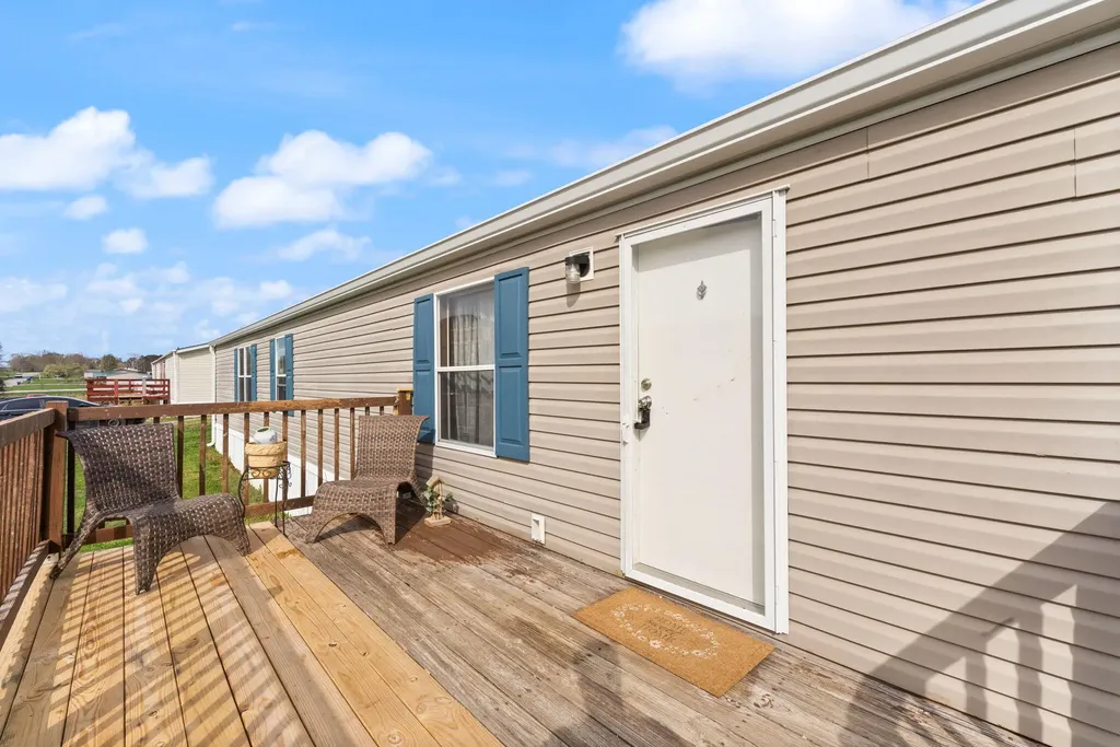 345 Bonnie Blue Lane Bronston KY 42518