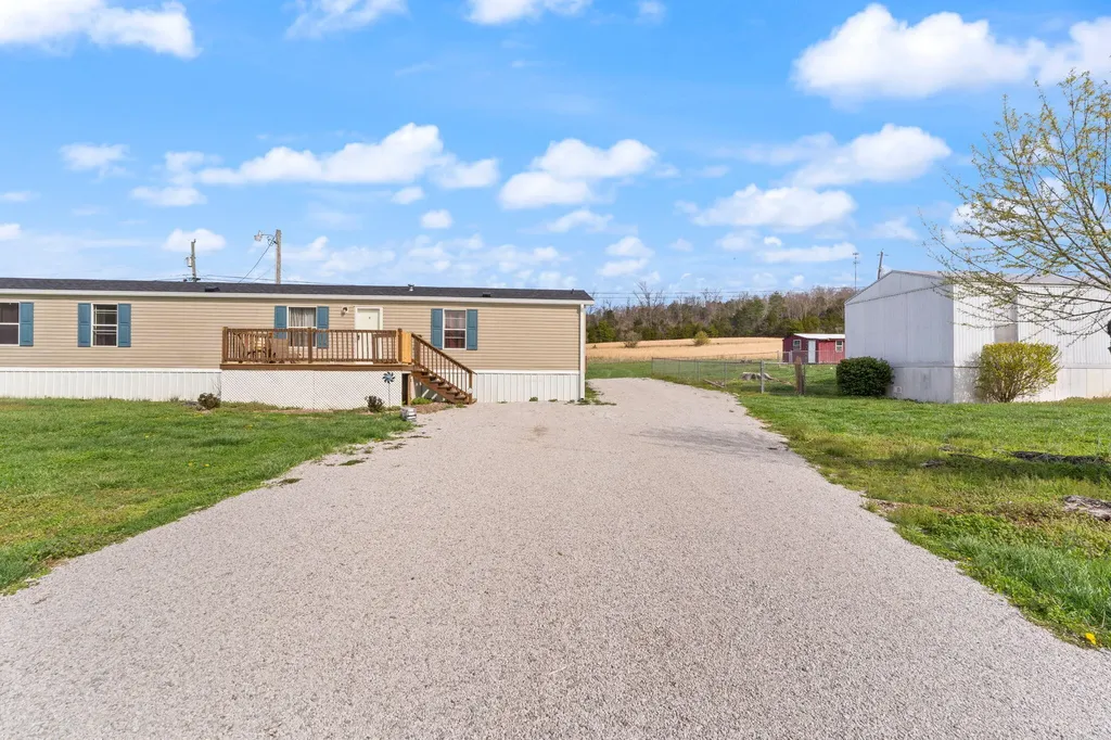 345 Bonnie Blue Lane Bronston KY 42518