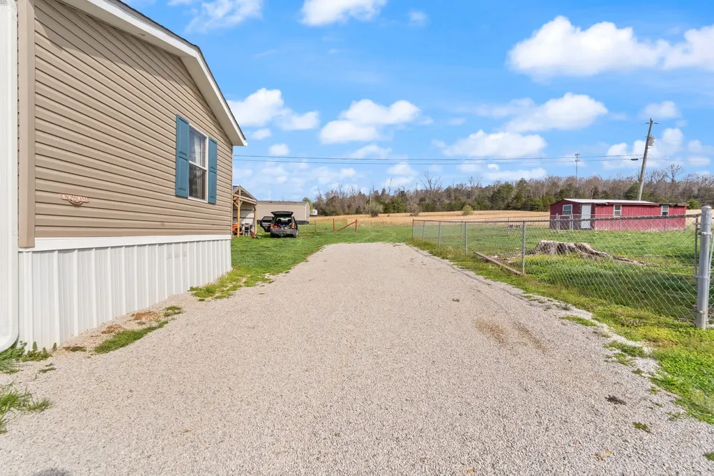 345 Bonnie Blue Lane Bronston KY 42518