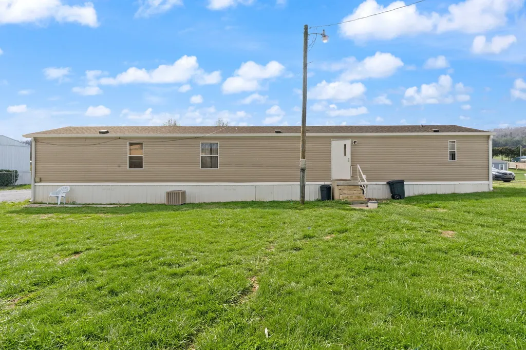 345 Bonnie Blue Lane Bronston KY 42518
