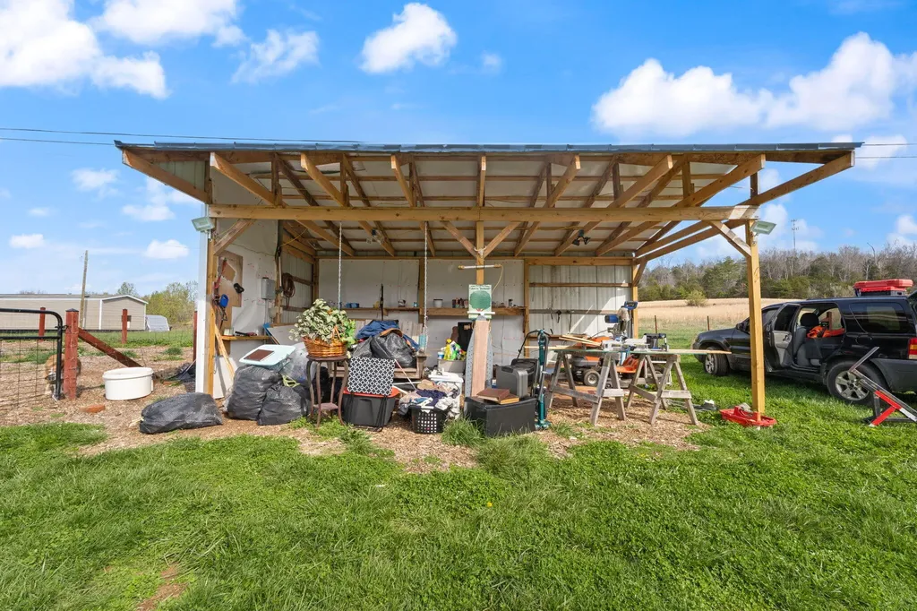 345 Bonnie Blue Lane Bronston KY 42518