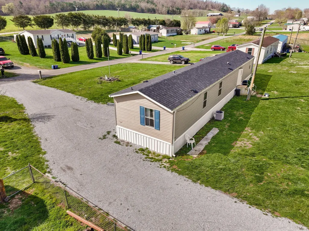 345 Bonnie Blue Lane Bronston KY 42518