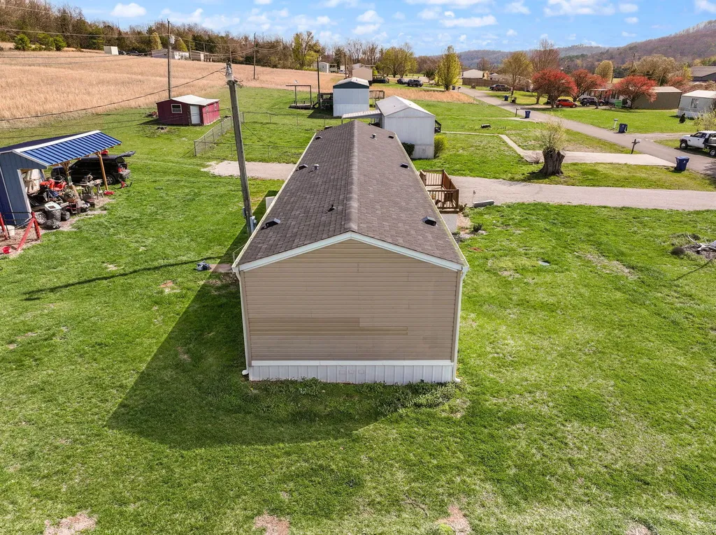 345 Bonnie Blue Lane Bronston KY 42518
