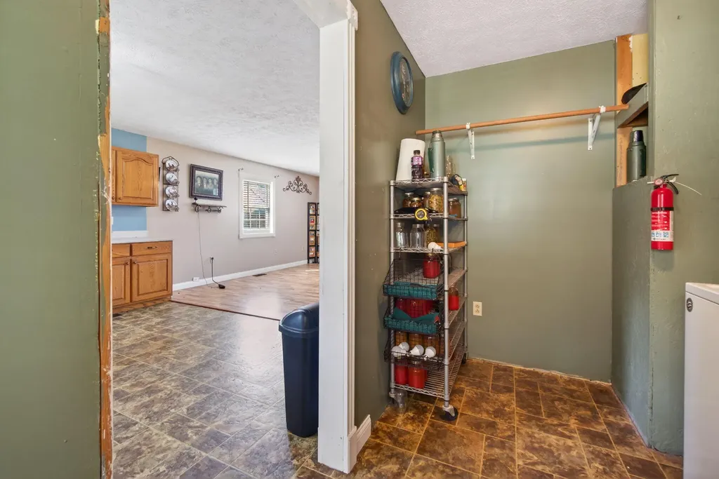 901 Sugar Valley Road Albany KY 42602