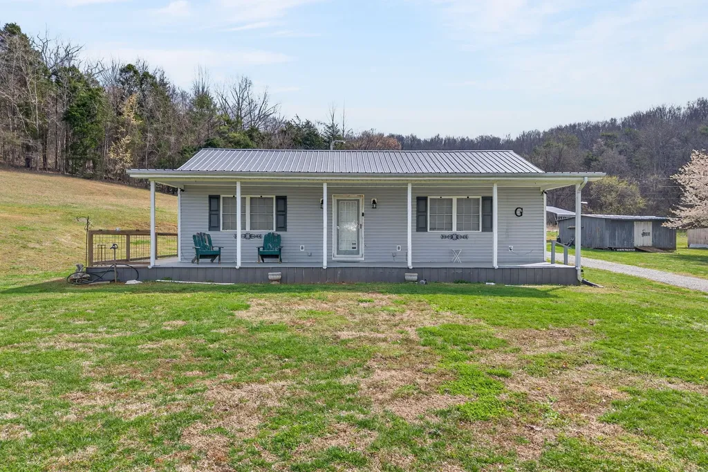 901 Sugar Valley Road Albany KY 42602