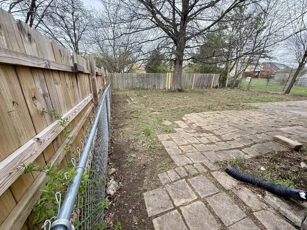 882 Jairus Drive Lexington KY 40515