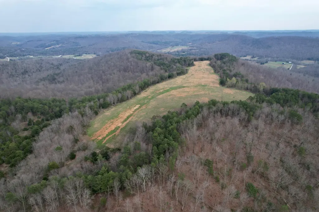 1330 Kentucky 790 Monticello KY 42633