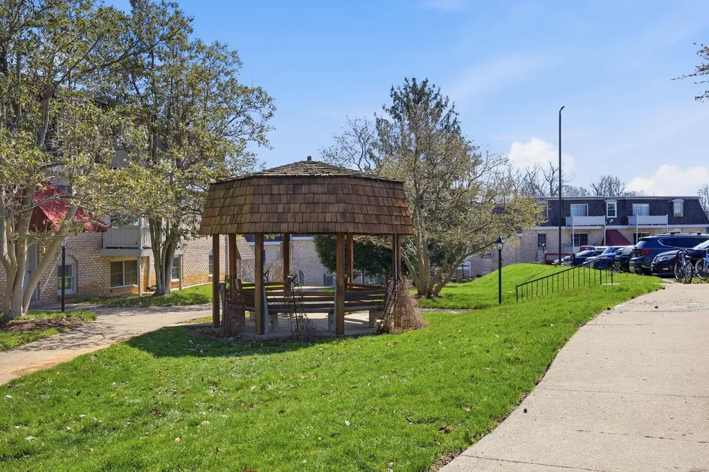 175 Malabu Drive Lexington KY 40503