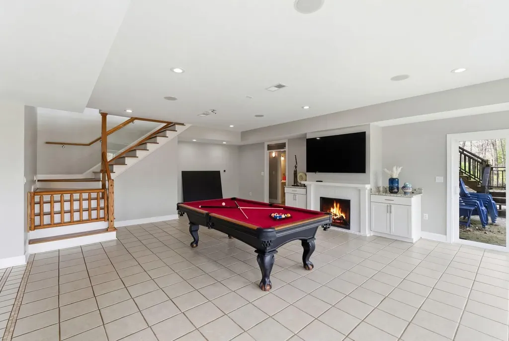866 Donmar Drive Lancaster KY 40444