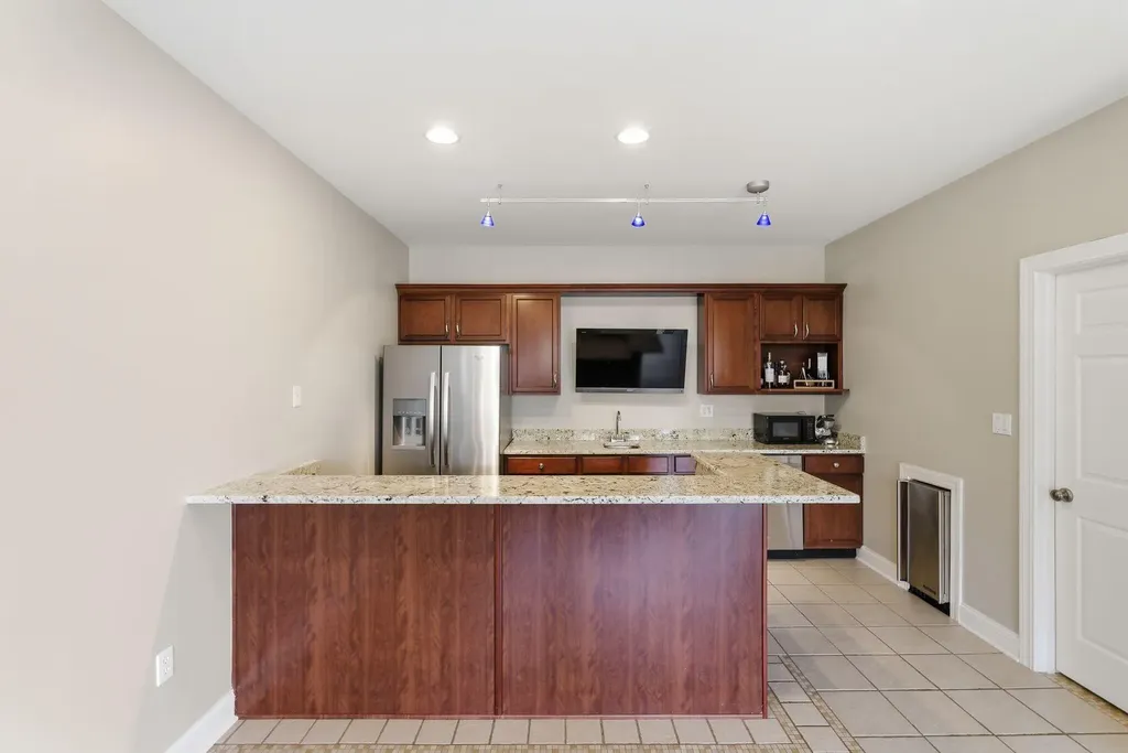 866 Donmar Drive Lancaster KY 40444