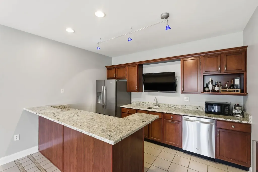 866 Donmar Drive Lancaster KY 40444