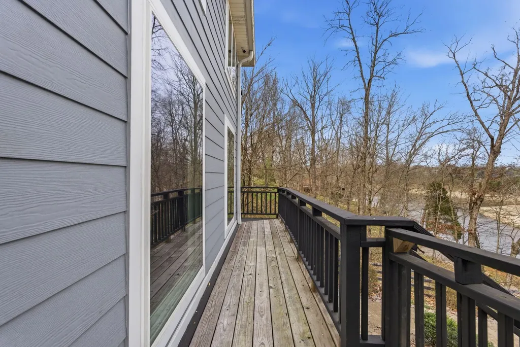 866 Donmar Drive Lancaster KY 40444
