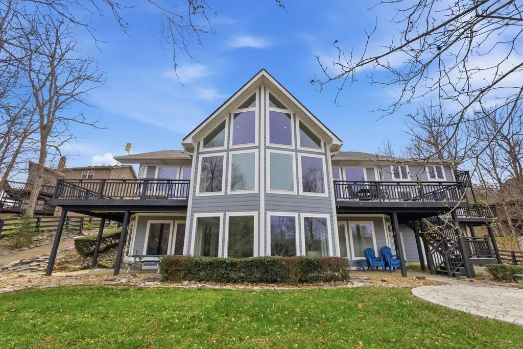866 Donmar Drive Lancaster KY 40444