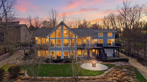 866 Donmar Drive Lancaster KY 40444