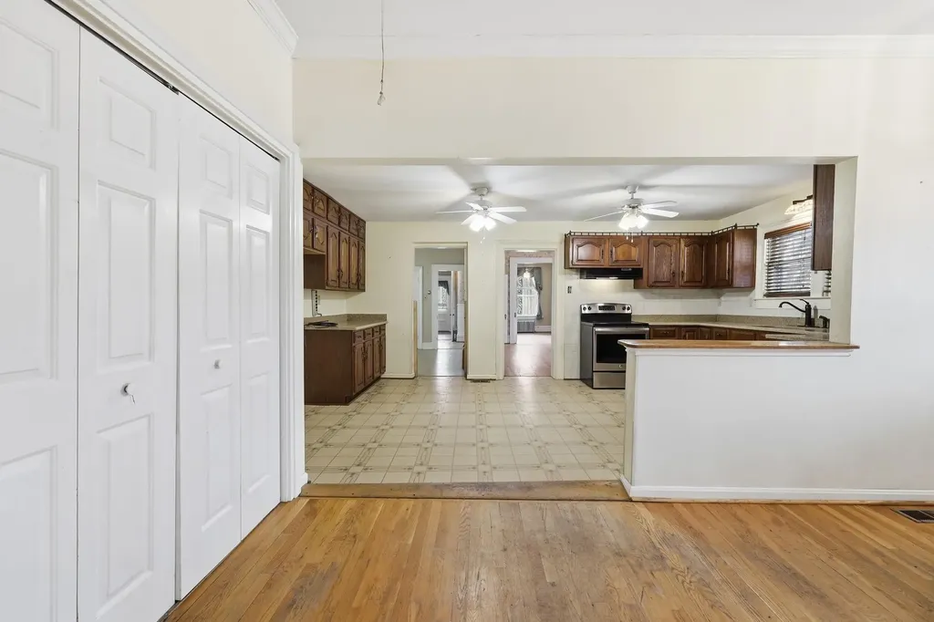 2665 Paris Pike Lexington KY 40511