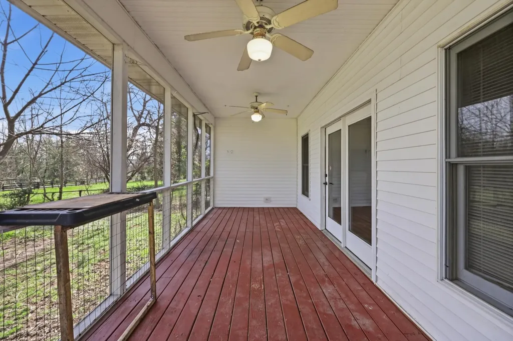 2665 Paris Pike Lexington KY 40511