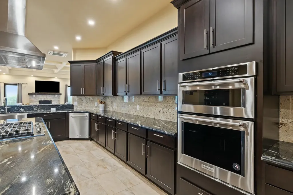 406 Halcomb Lane Paint Lick KY 40461