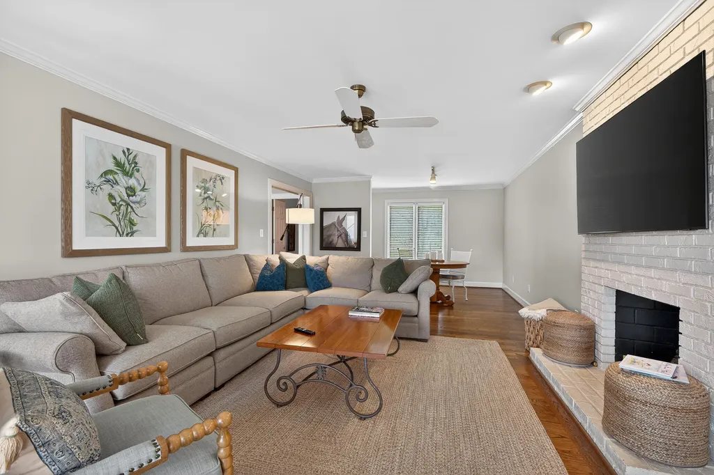 4978 Hartland Parkway Lexington KY 40515