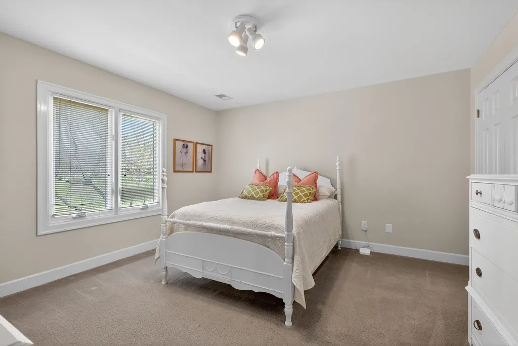 4978 Hartland Parkway Lexington KY 40515