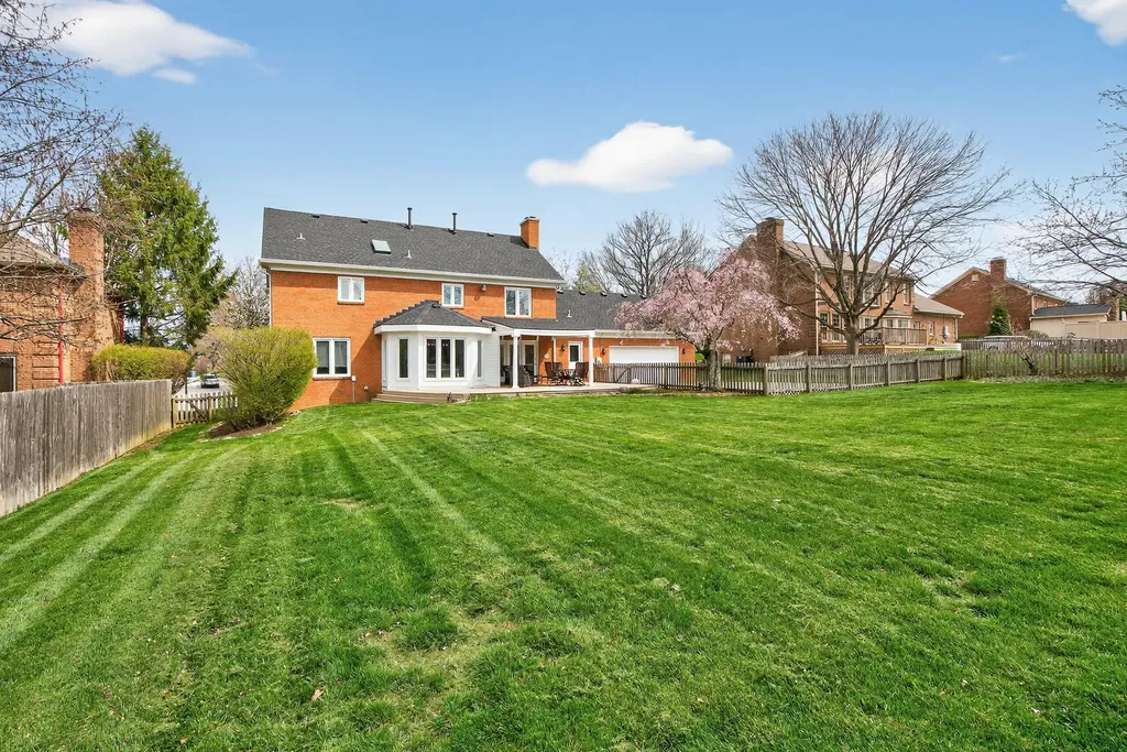 4978 Hartland Parkway Lexington KY 40515