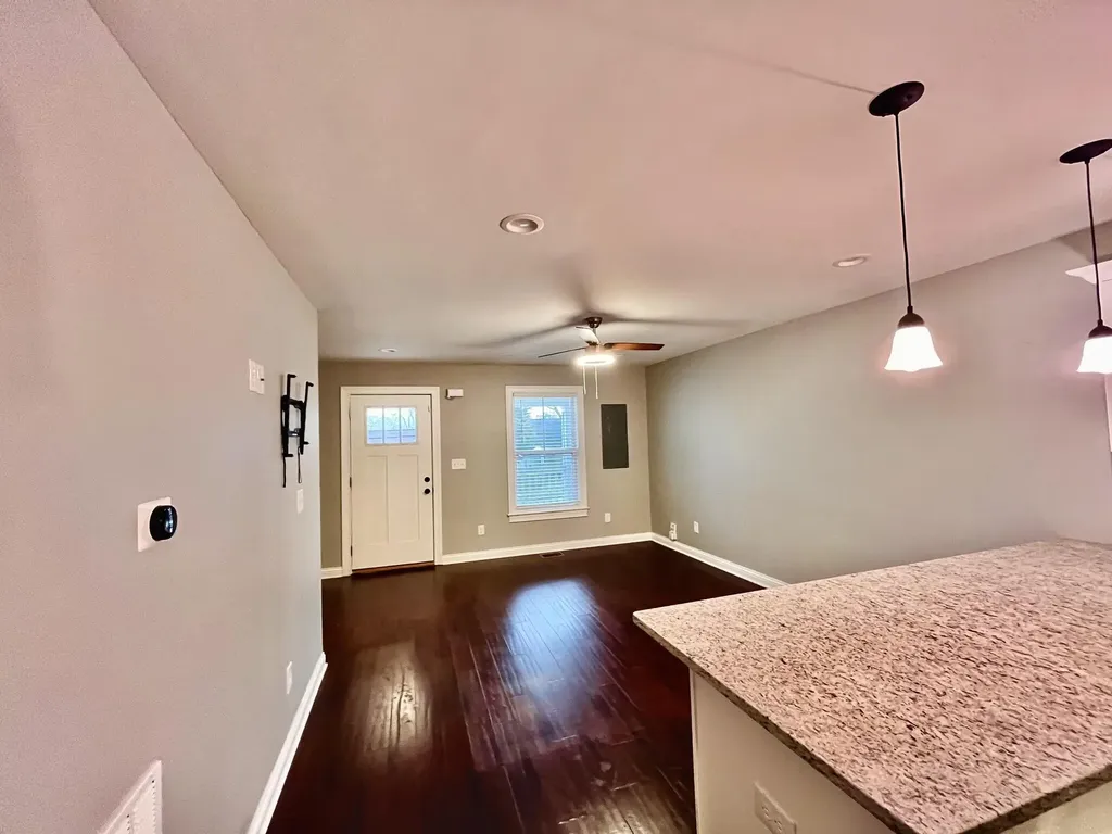 241 Devonia Avenue Lexington KY 40505
