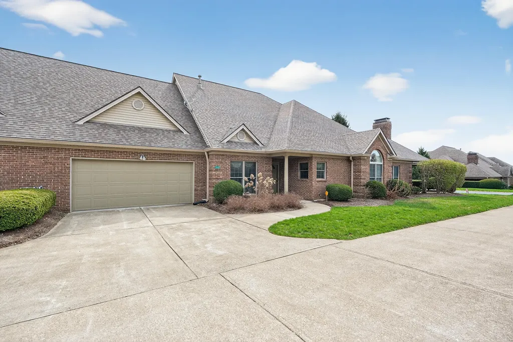 1429 Pine Needles Lane Lexington KY 40513