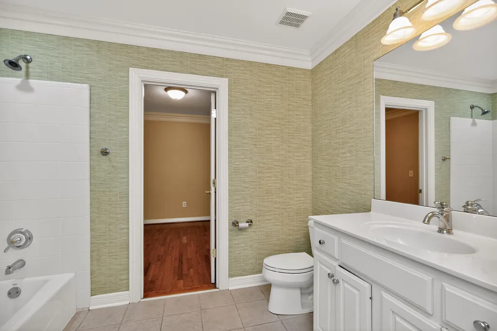 1429 Pine Needles Lane Lexington KY 40513
