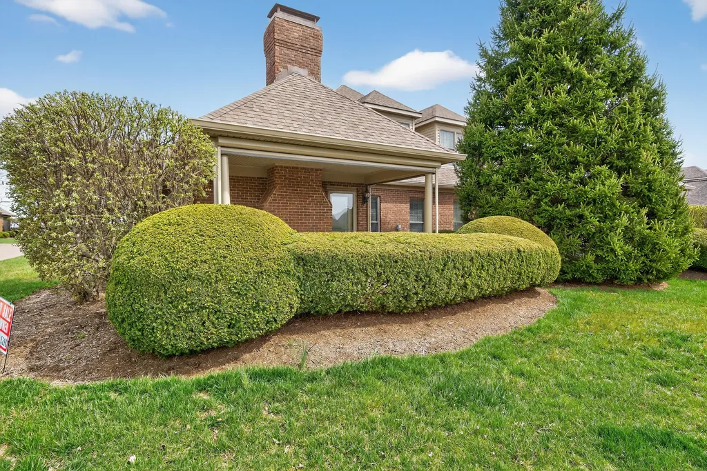 1429 Pine Needles Lane Lexington KY 40513