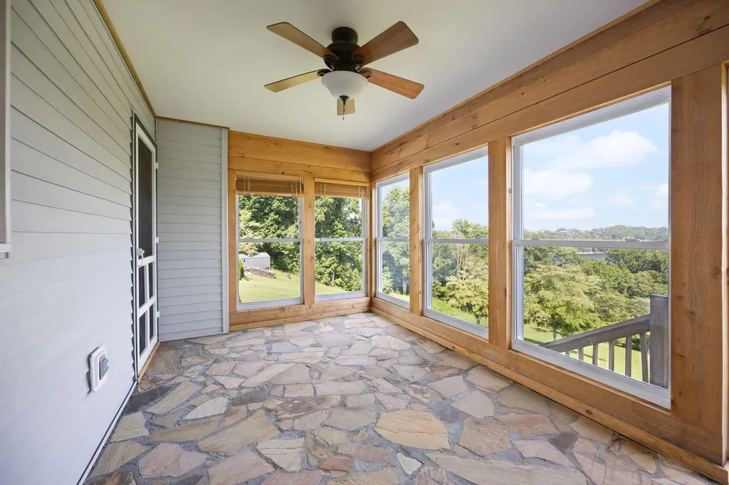 1636 Green Hill Estates Road Monticello KY 42633