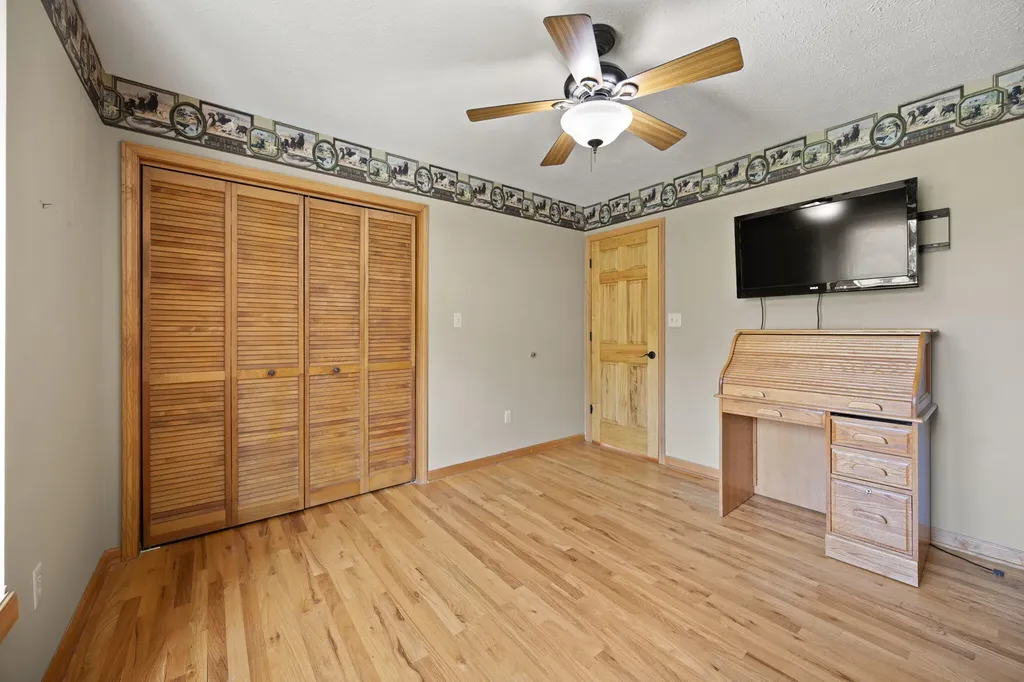 1636 Green Hill Estates Road Monticello KY 42633