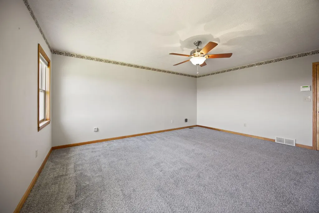 1636 Green Hill Estates Road Monticello KY 42633