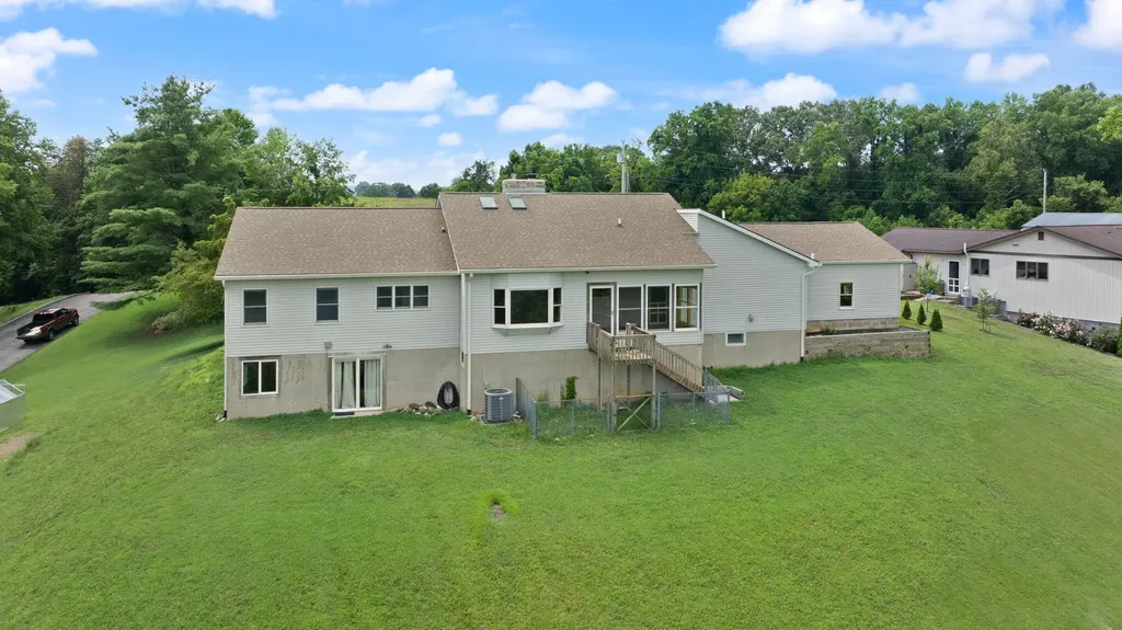 1636 Green Hill Estates Road Monticello KY 42633