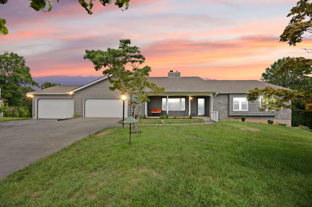 1636 Green Hill Estates Road Monticello KY 42633