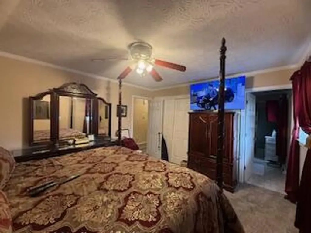 3924 Gladman Way Lexington KY 40514