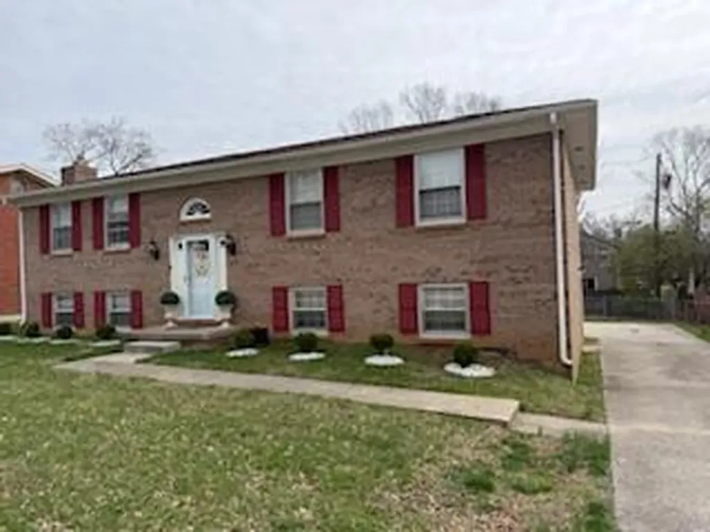 3924 Gladman Way Lexington KY 40514