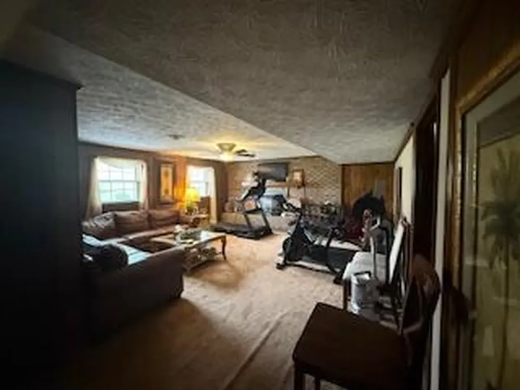 3924 Gladman Way Lexington KY 40514