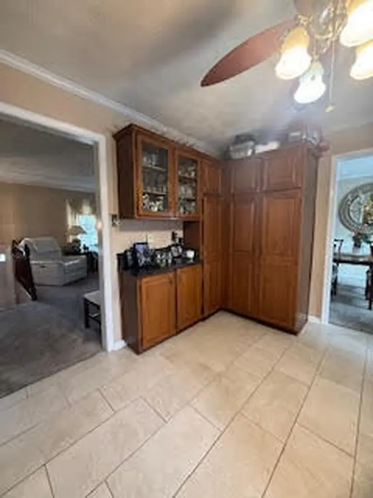 3924 Gladman Way Lexington KY 40514