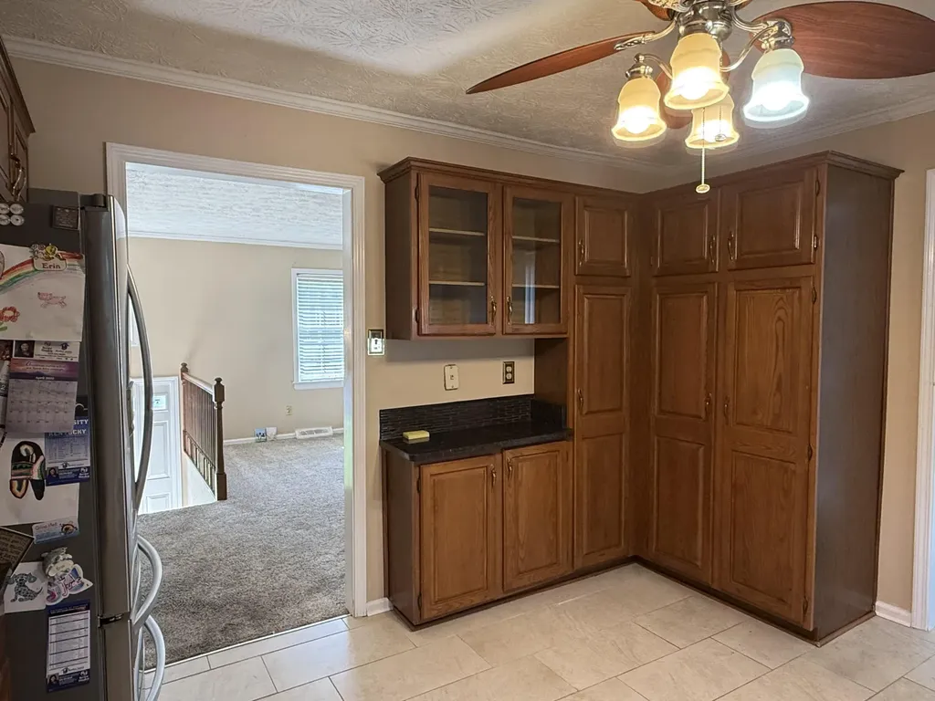 3924 Gladman Way Lexington KY 40514