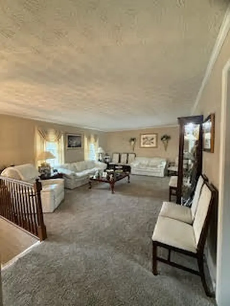 3924 Gladman Way Lexington KY 40514