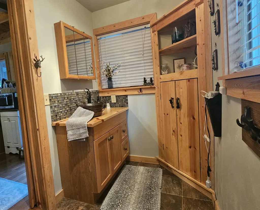 425 Turkey Ridge Road Wellington KY 40387