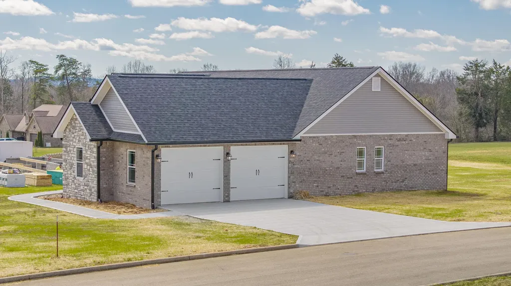 1941 S Shepola Road Nancy KY 42544