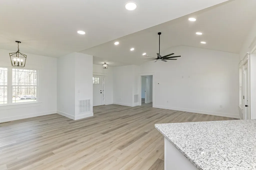 1941 S Shepola Road Nancy KY 42544