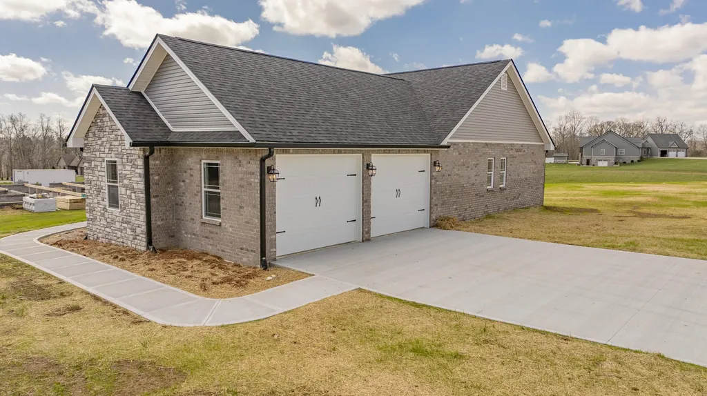 1941 S Shepola Road Nancy KY 42544