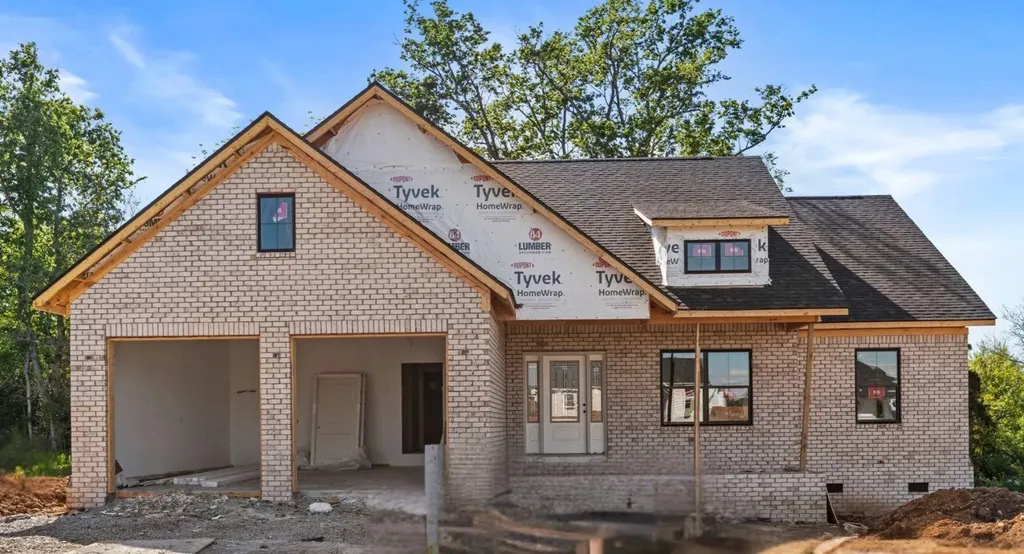 232 Max Cavnes Road Danville KY 40422