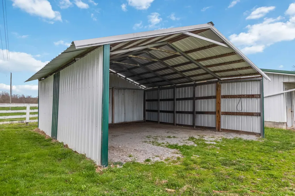 2620 Preachersville Road Stanford KY 40484