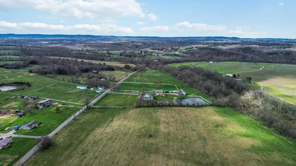 2620 Preachersville Road Stanford KY 40484