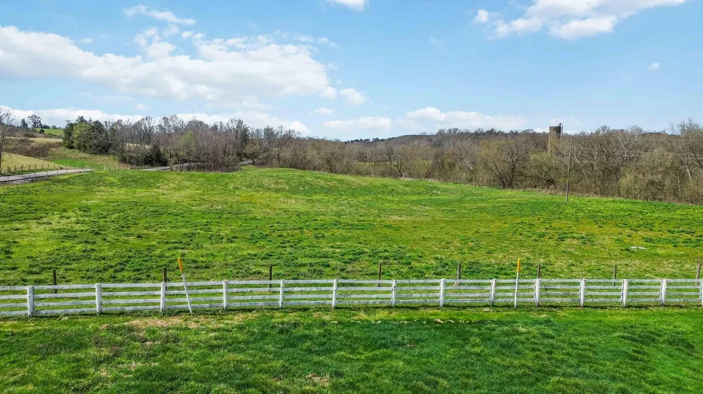 2620 Preachersville Road Stanford KY 40484