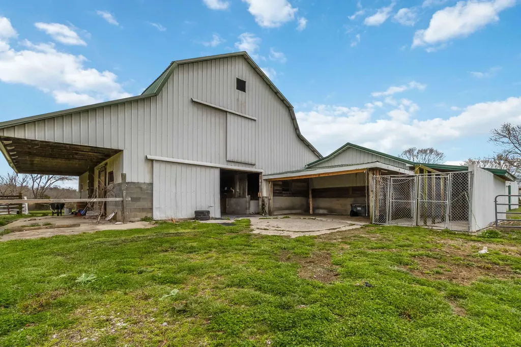 2620 Preachersville Road Stanford KY 40484