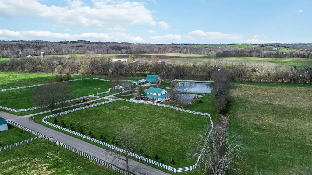2620 Preachersville Road Stanford KY 40484