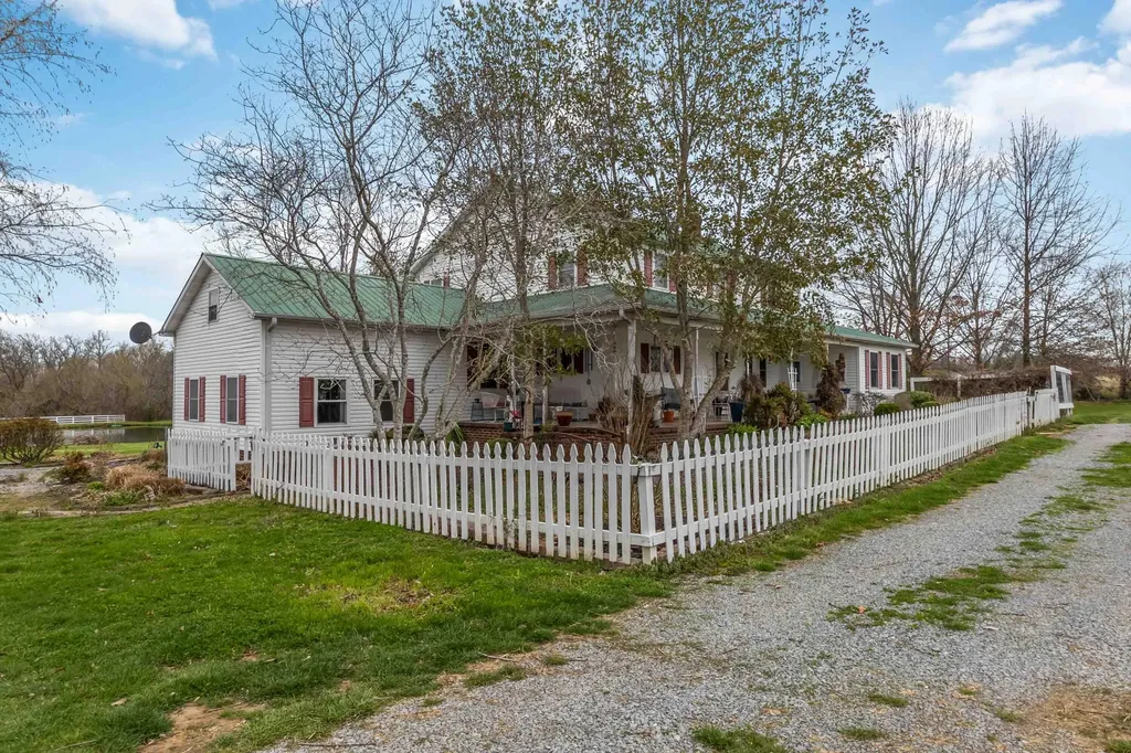 2620 Preachersville Road Stanford KY 40484